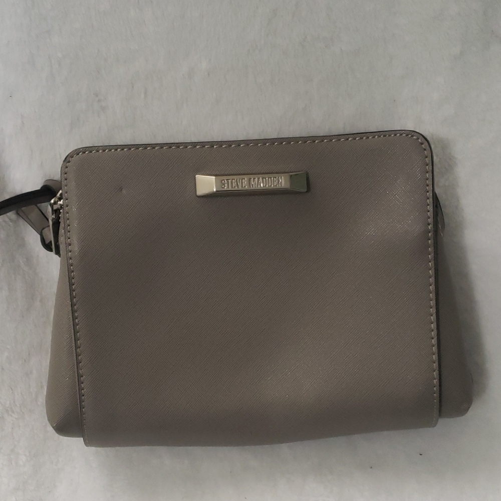 Steve Madden Crossbows Bag